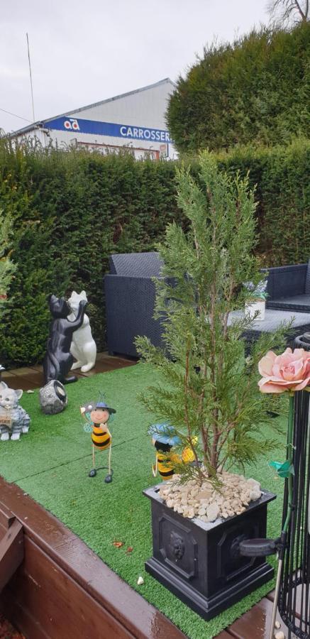 Le Mouton Gras Otel Aumale Dış mekan fotoğraf